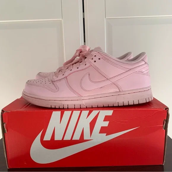 Nike Pink Prism dunks - Picture 4 of 5